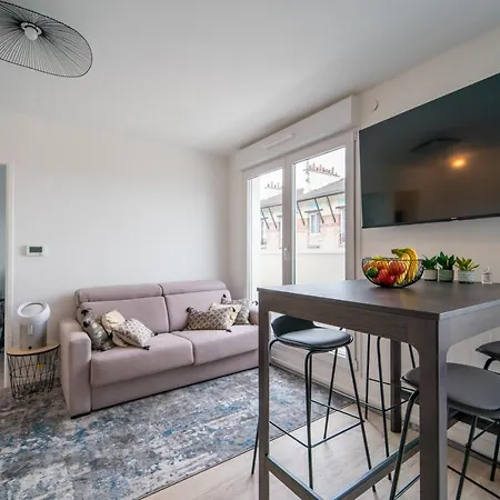 Carre D'as - De Standing Apartment